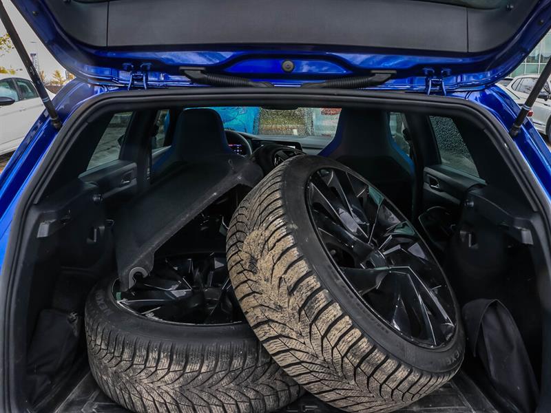 volkswagen Golf R 2022 - 25