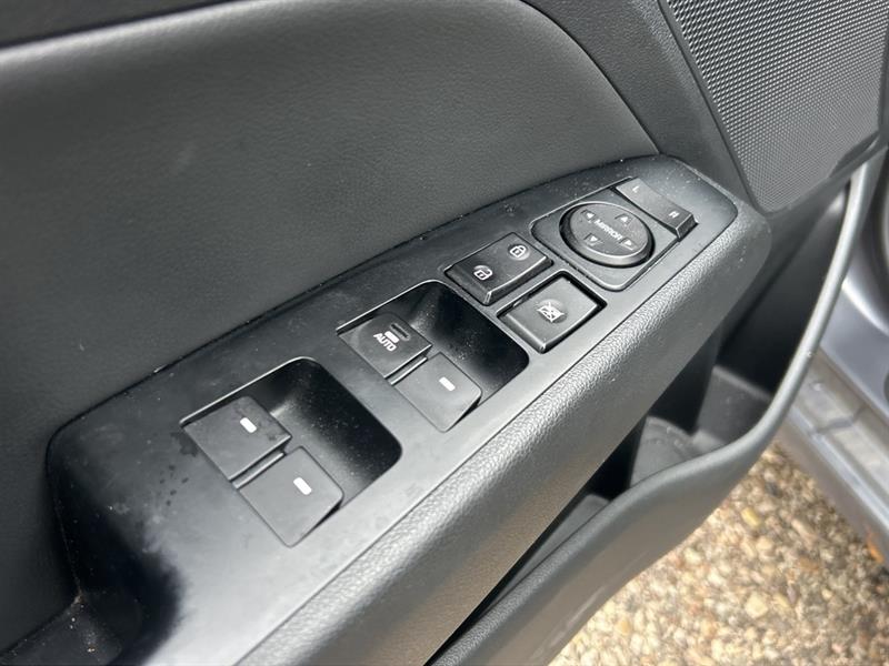 hyundai Elantra 2020 - 12