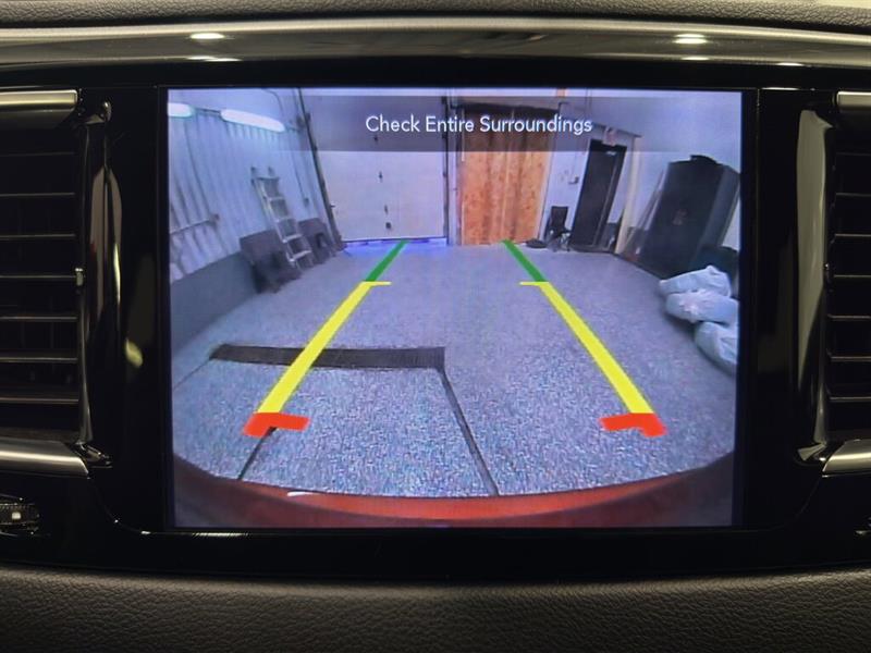 chrysler Pacifica 2018 - 16