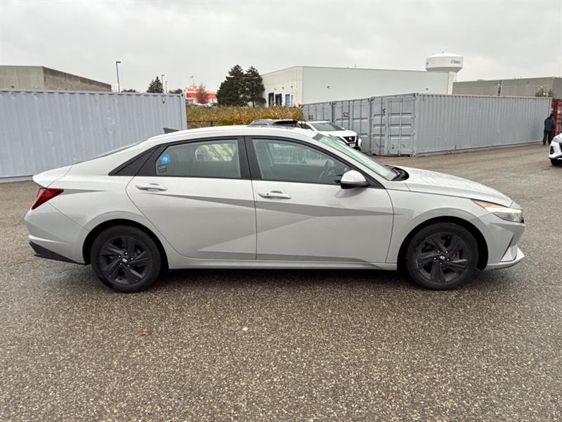 hyundai Elantra 2022 - 8