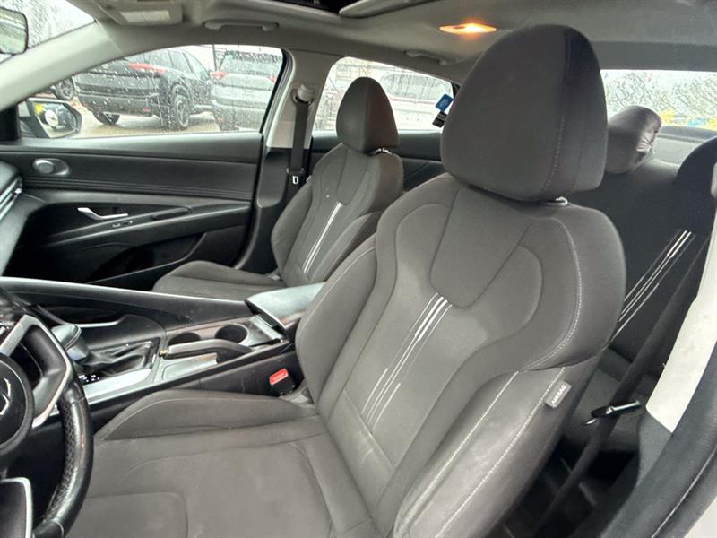 hyundai Elantra 2022 - 12