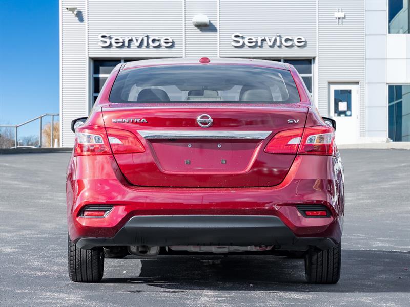 nissan Sentra 2019 - 6