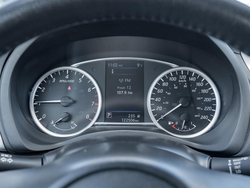 nissan Sentra 2019 - 11