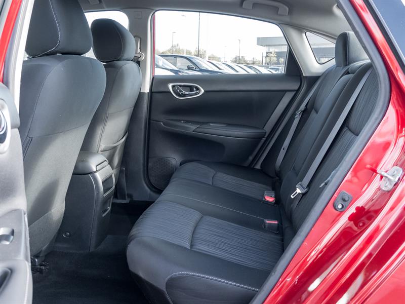 nissan Sentra 2019 - 23