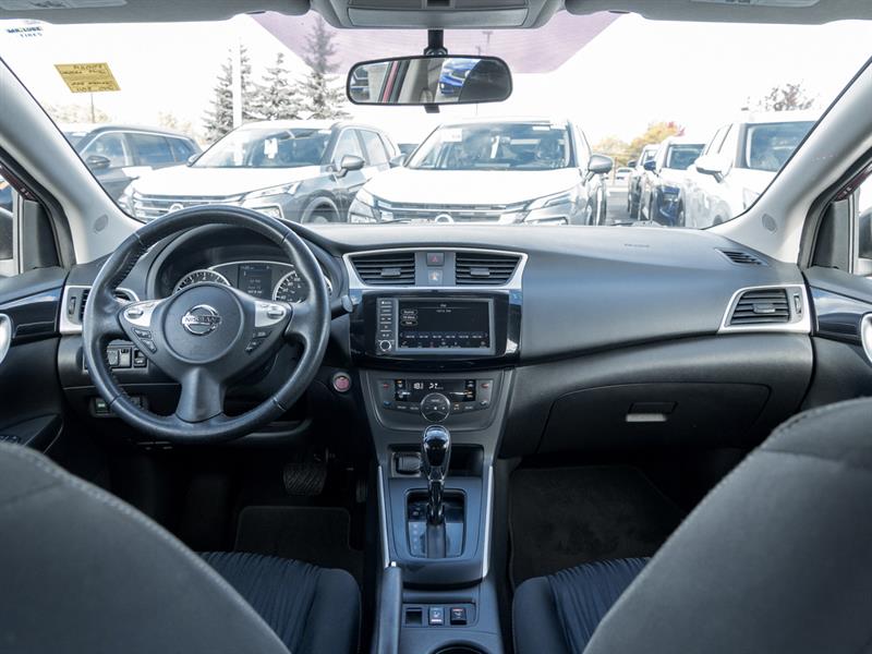 nissan Sentra 2019 - 24