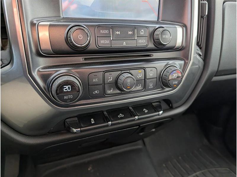 chevrolet Silverado 1500 2015 - 19