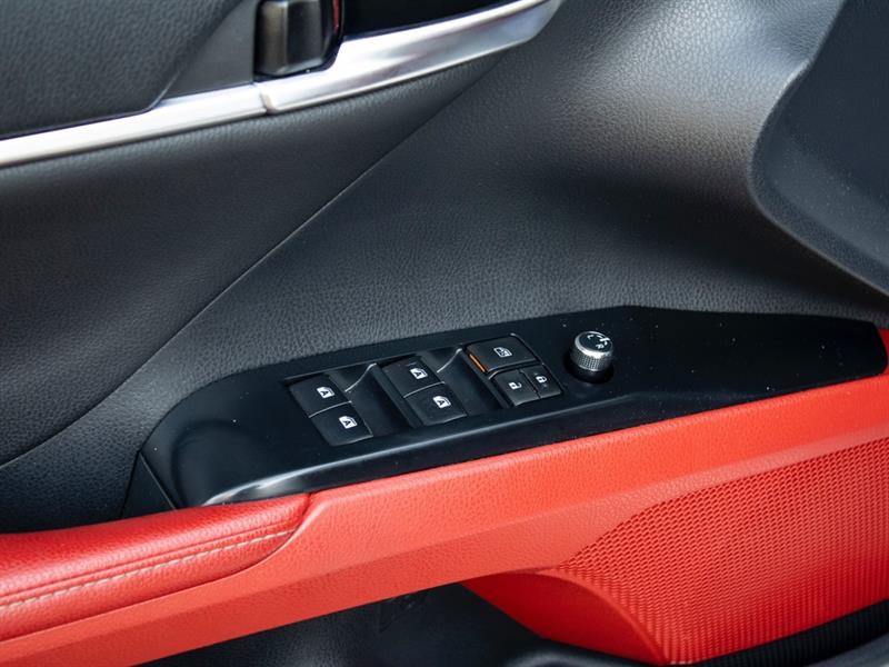 toyota Camry 2020 - 8