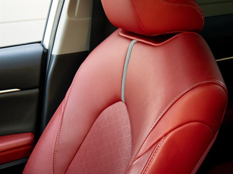 toyota Camry 2020 - 15