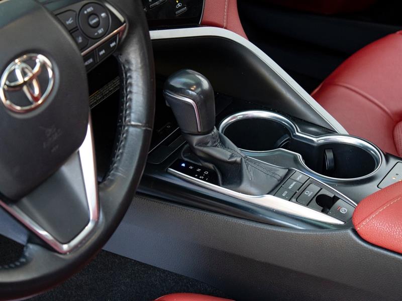 toyota Camry 2020 - 21