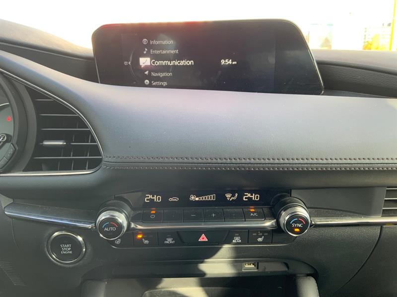 mazda Mazda3 2021 - 11