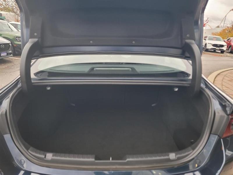 mazda Mazda3 2021 - 10