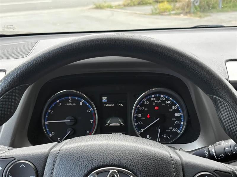 toyota RAV4 2017 - 10