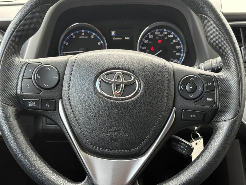 toyota RAV4 2017 - 11