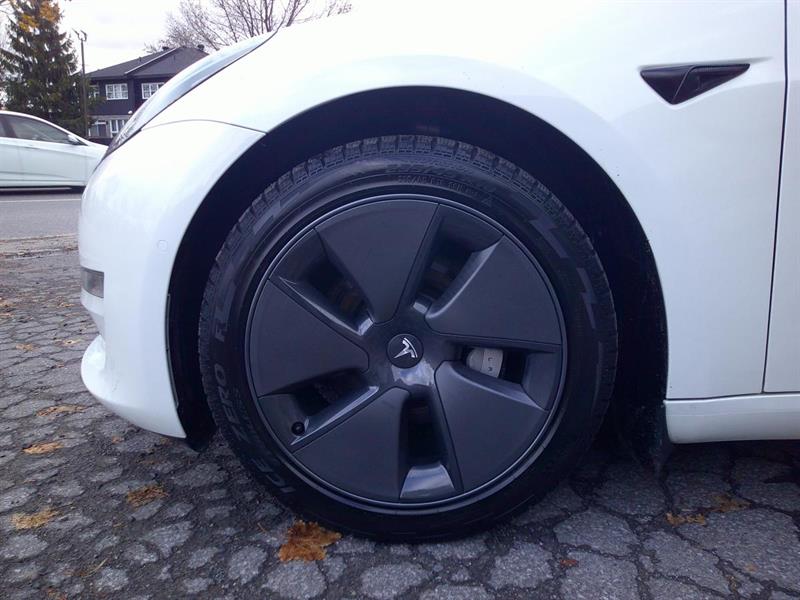tesla Model 3 2021 - 9
