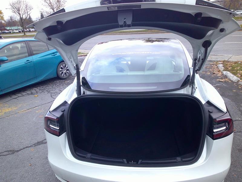 tesla Model 3 2021 - 19