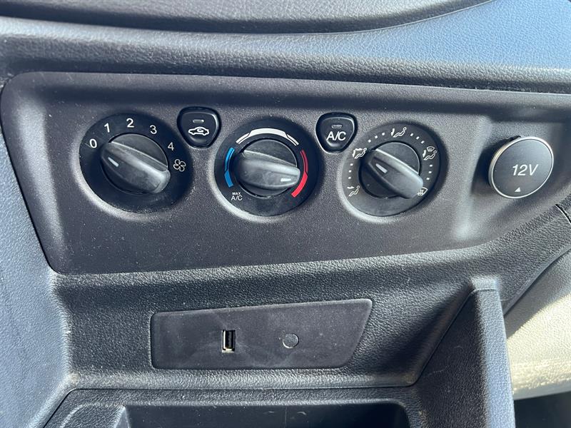 ford Transit 2018 - 17