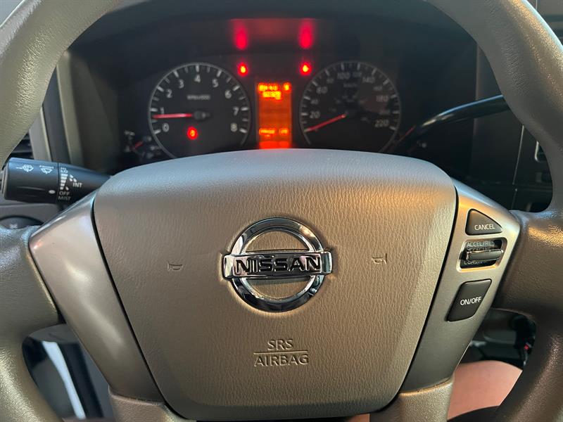 nissan NV Cargo 2017 - 17