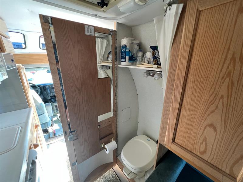 chevrolet Express 3500 2003 - 13