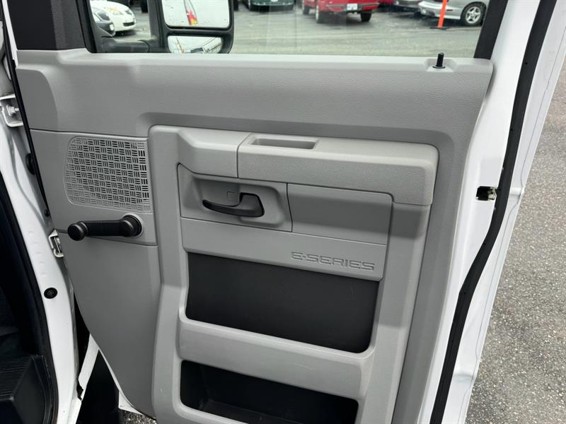 ford Econoline 2014 - 9