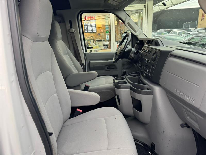 ford Econoline 2013 - 10