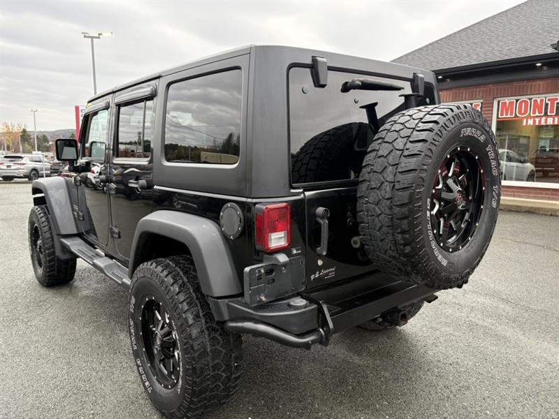 jeep Wrangler Unlimited 2012 - 8