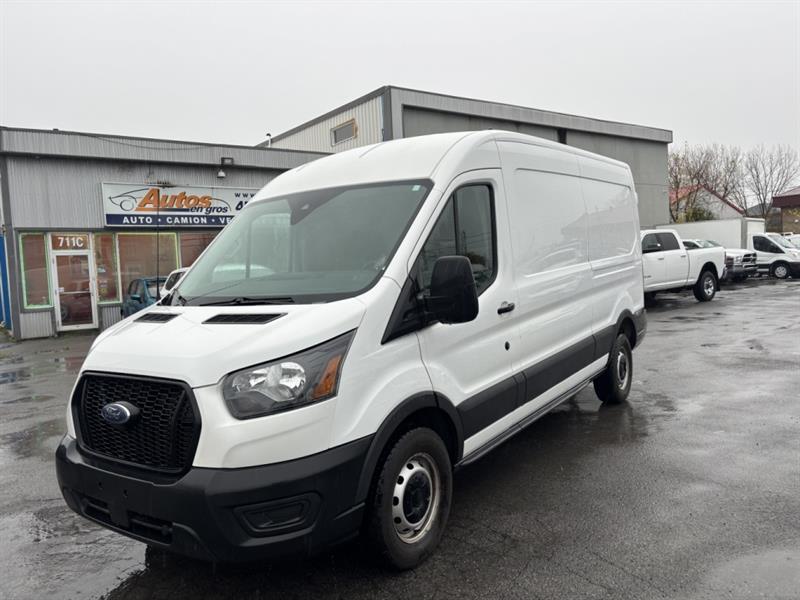 ford Transit fourgon utilitaire 2023