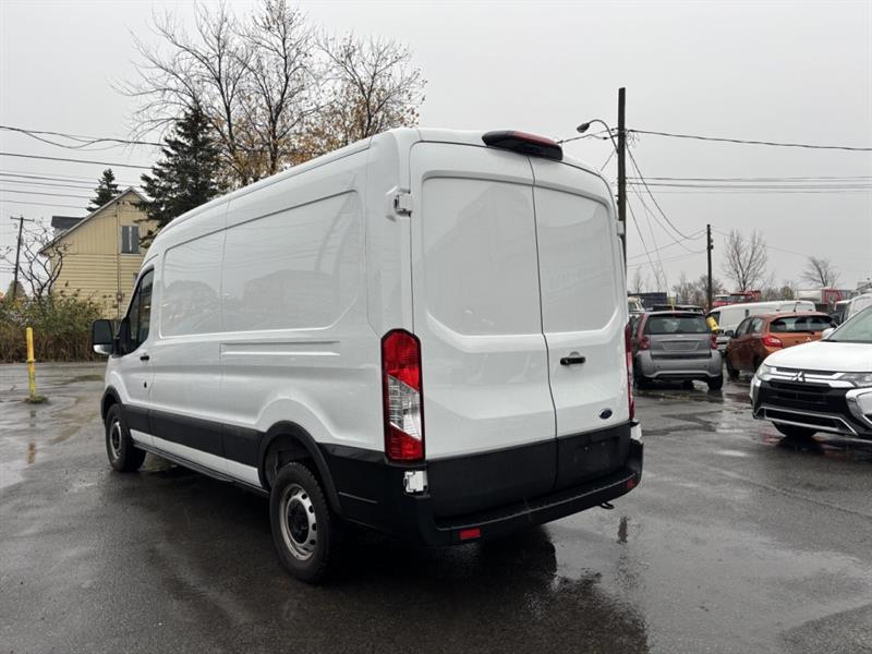 ford Transit fourgon utilitaire 2023 - 2