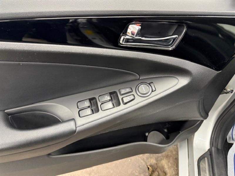 hyundai Sonata 2012 - 25