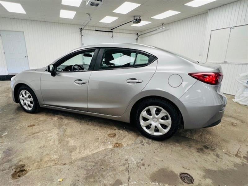 mazda Mazda3 2016 - 10