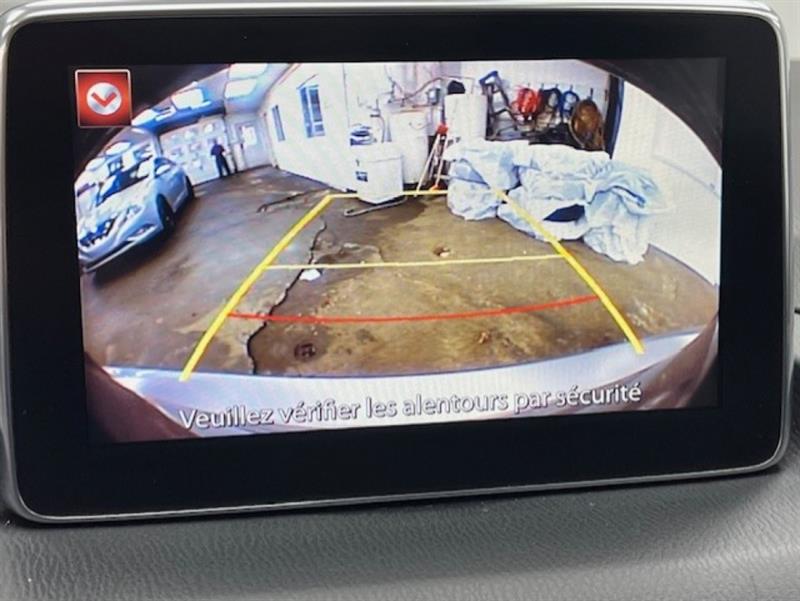 mazda Mazda3 2016 - 19