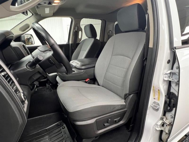 ram 1500 Classic 2021 - 29