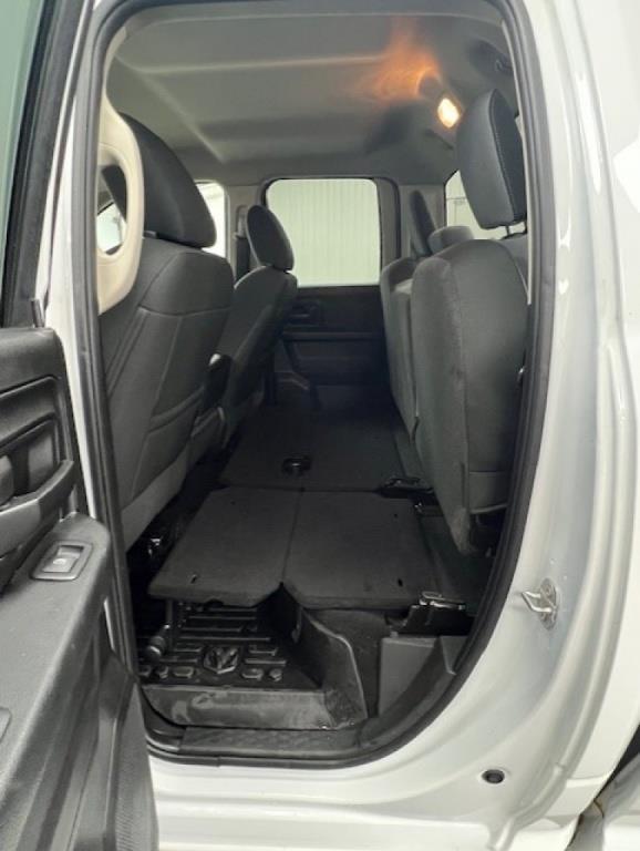 ram 1500 Classic 2021 - 31