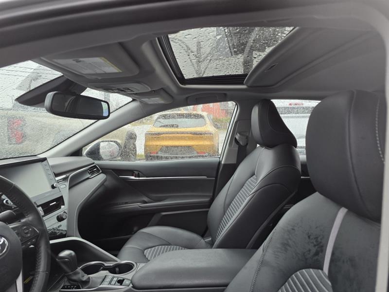 toyota Camry 2023 - 9