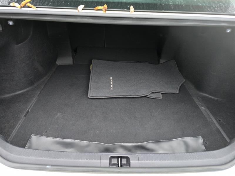 toyota Camry 2023 - 11