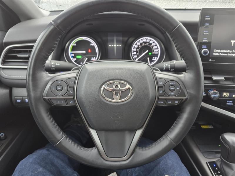 toyota Camry 2023 - 12