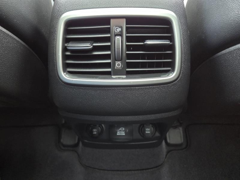 kia Sorento 2016 - 32