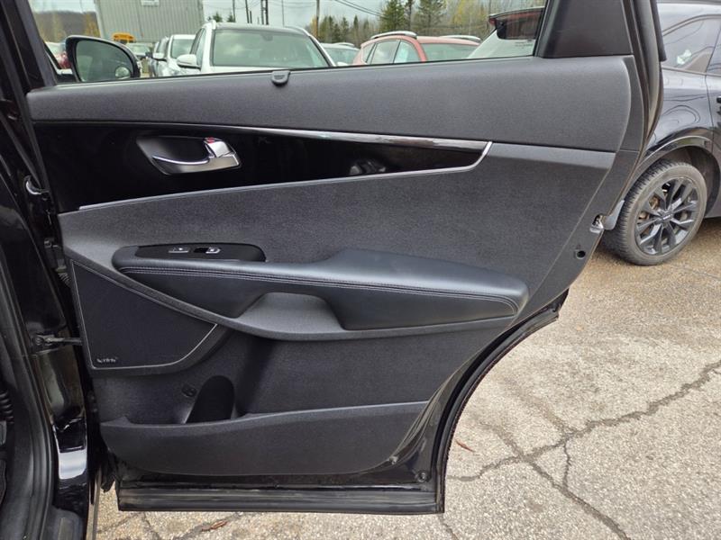 kia Sorento 2016 - 37