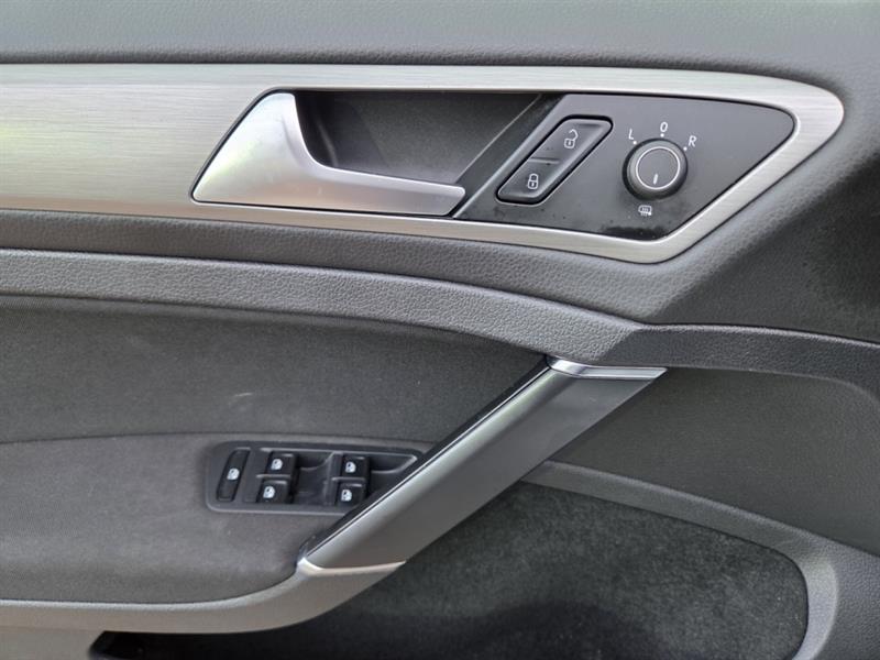 volkswagen Golf 2017 - 28