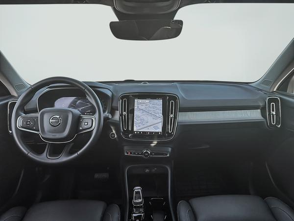 volvo XC40 2025 - 10