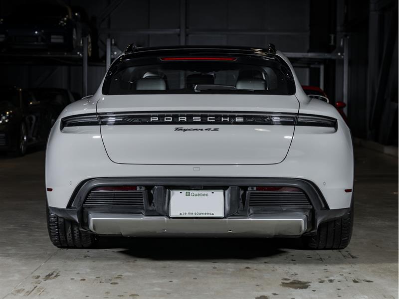 porsche Taycan 2022 - 8