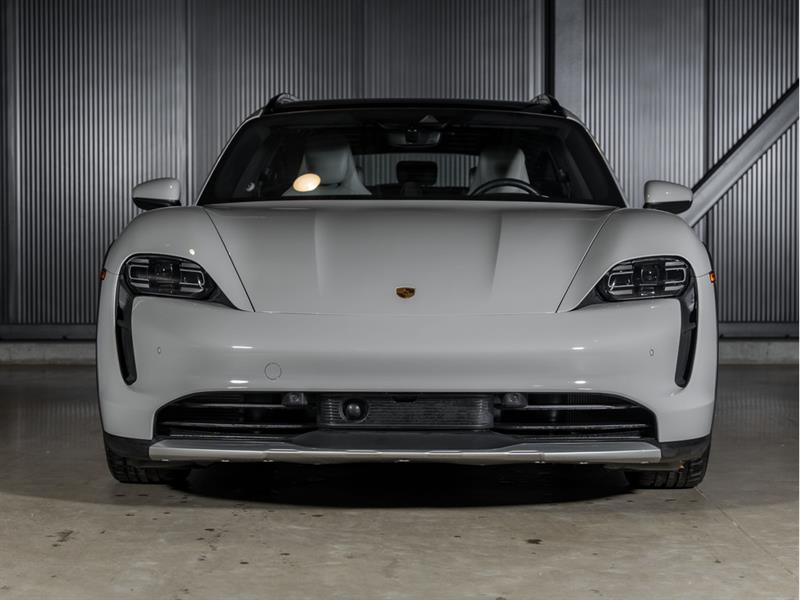 porsche Taycan 2022 - 10