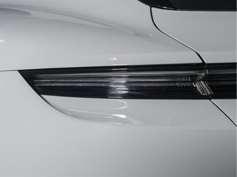 porsche Taycan 2022 - 19