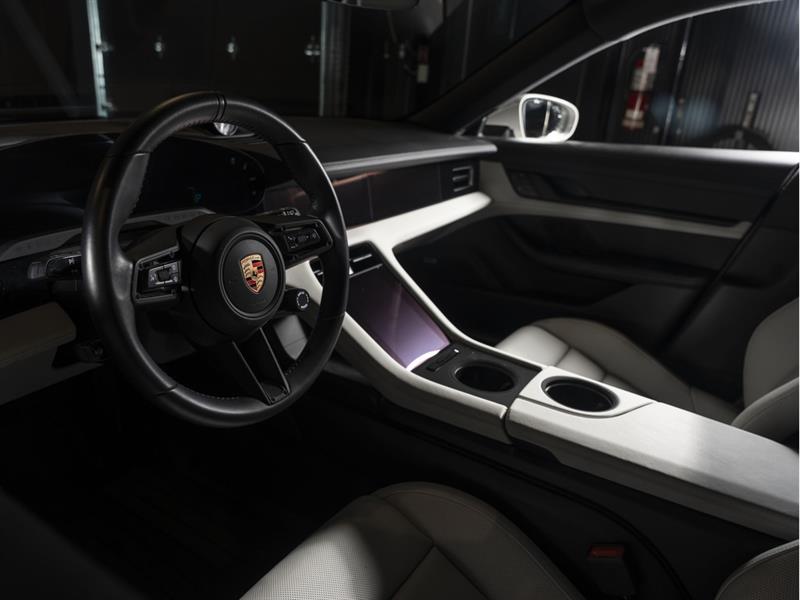 porsche Taycan 2022 - 20