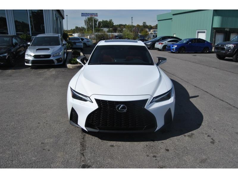 lexus IS 2023 - 8