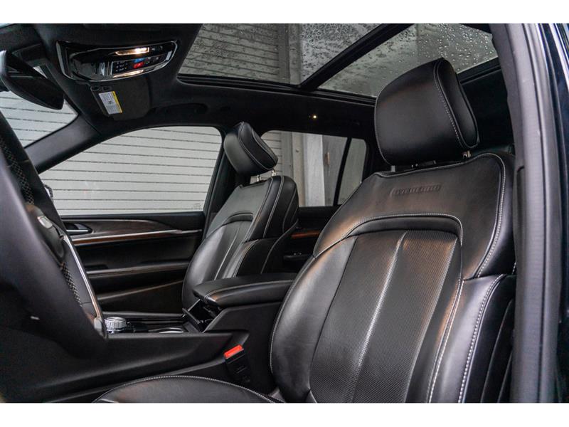 jeep Grand Cherokee 2023 - 12