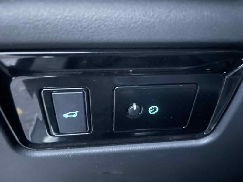 jaguar F-PACE 2018 - 24