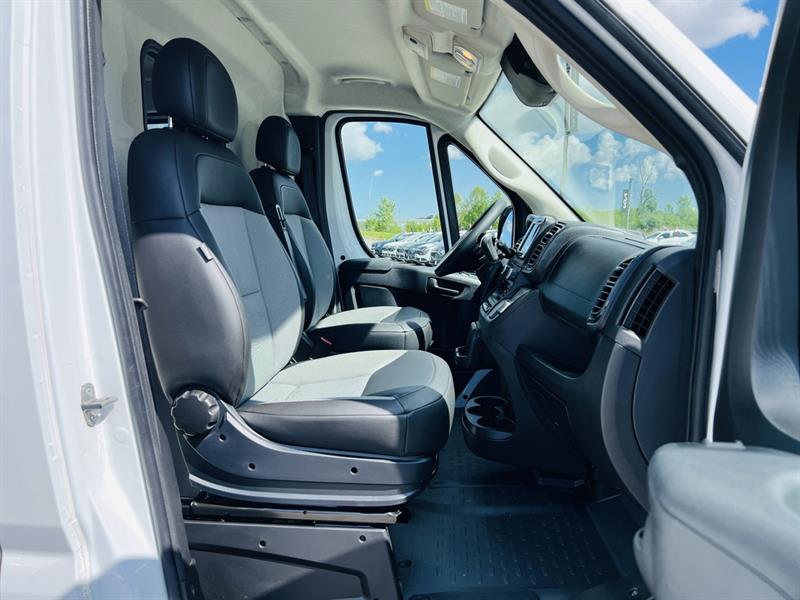ram ProMaster fourgonnette utilitaire 2025 - 10