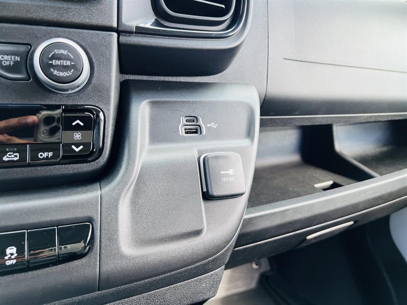 ram ProMaster fourgonnette utilitaire 2025 - 29