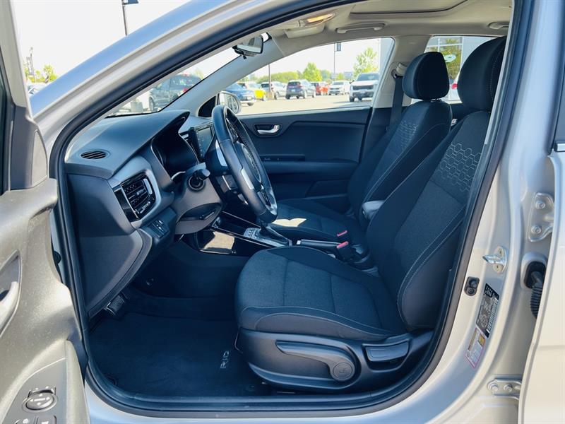 kia Rio 5-door 2019 - 8