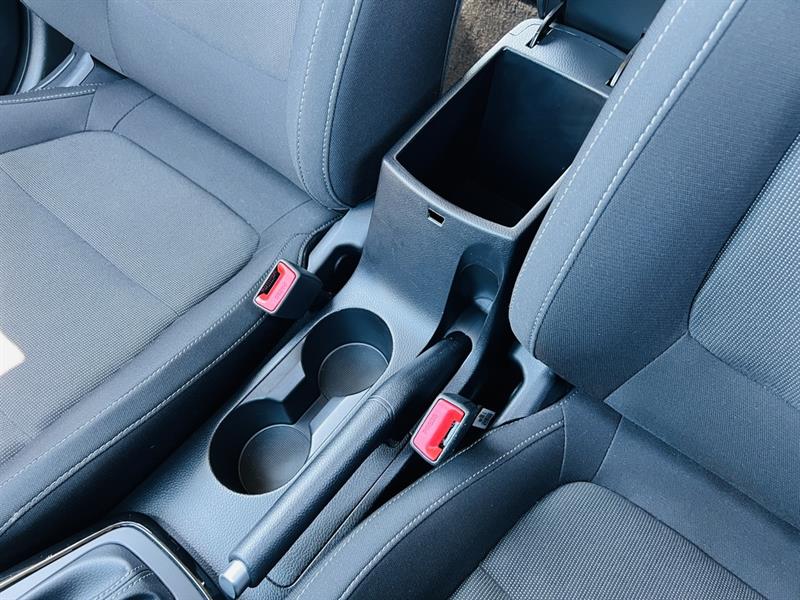 kia Rio 5-door 2019 - 31